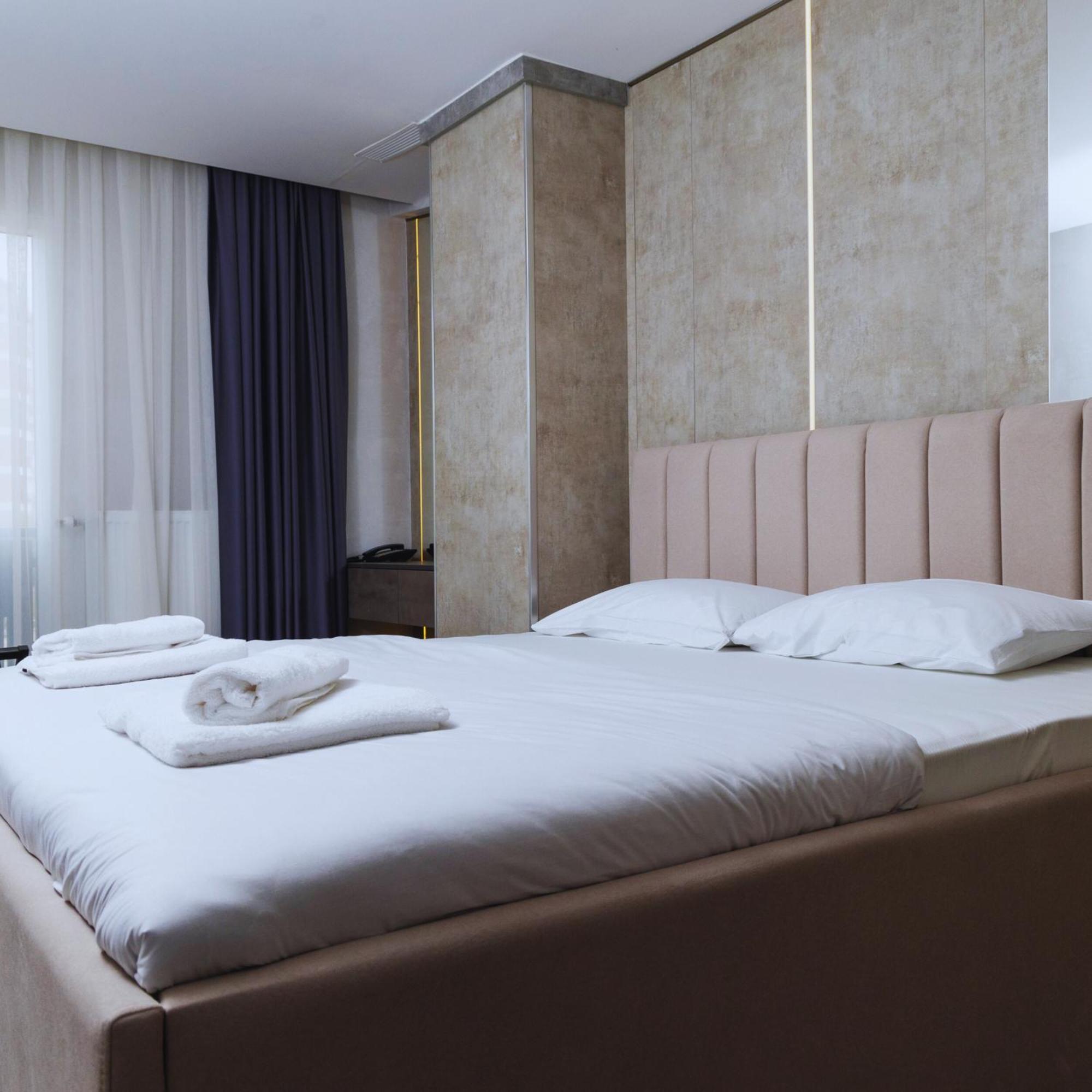Hotel Solo 127 Prizren Dış mekan fotoğraf