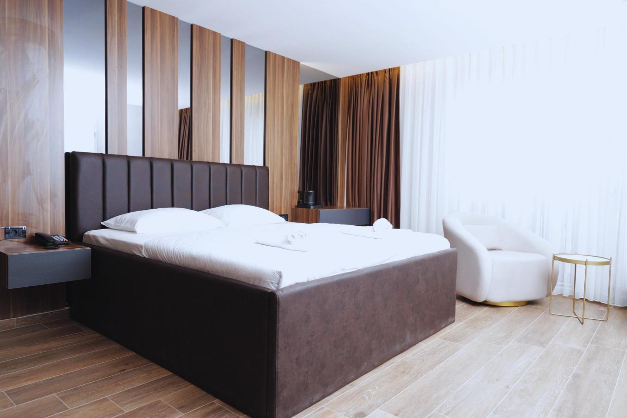 Hotel Solo 127 Prizren Dış mekan fotoğraf