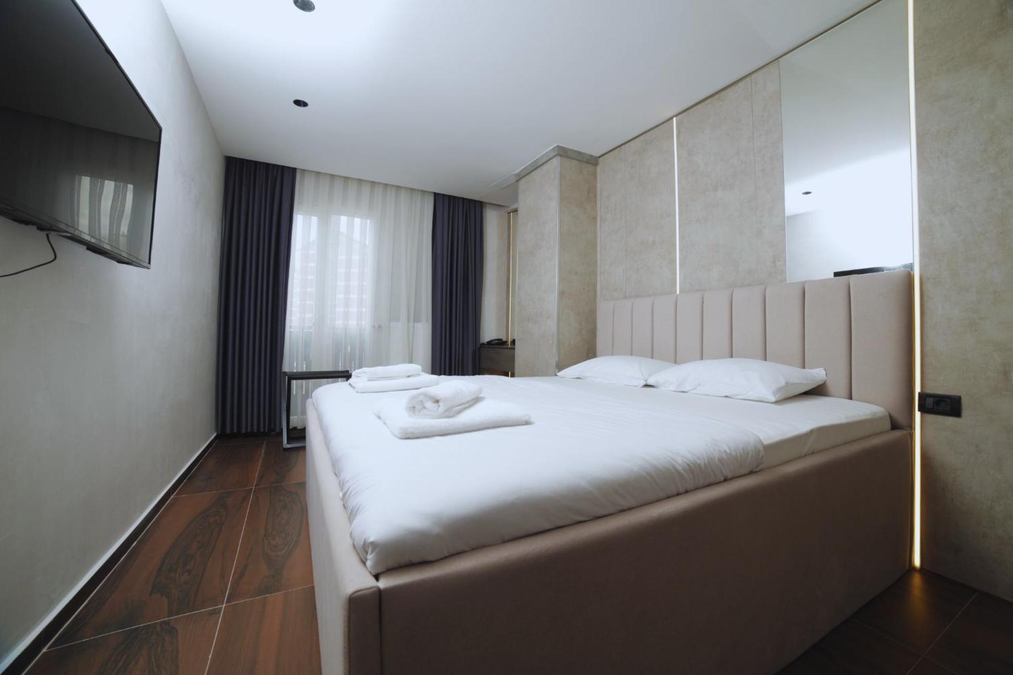 Hotel Solo 127 Prizren Dış mekan fotoğraf