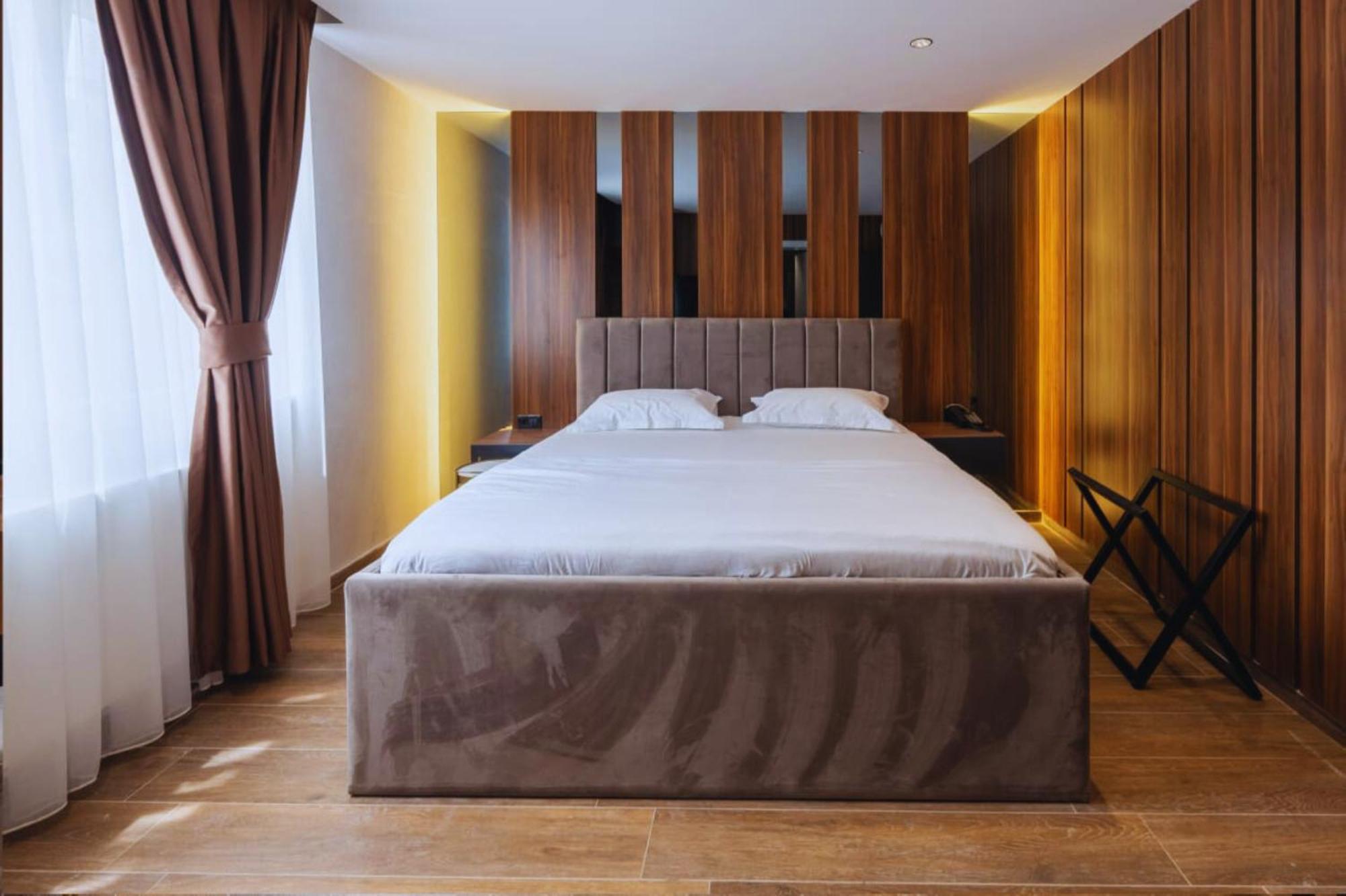 Hotel Solo 127 Prizren Dış mekan fotoğraf